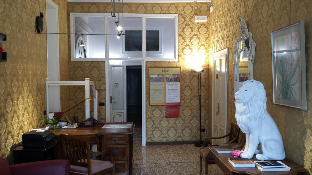 فندق أجنحة فريندلي فينيس البندقية المظهر الخارجي الصورة